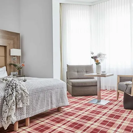 Binzer Hof 4*